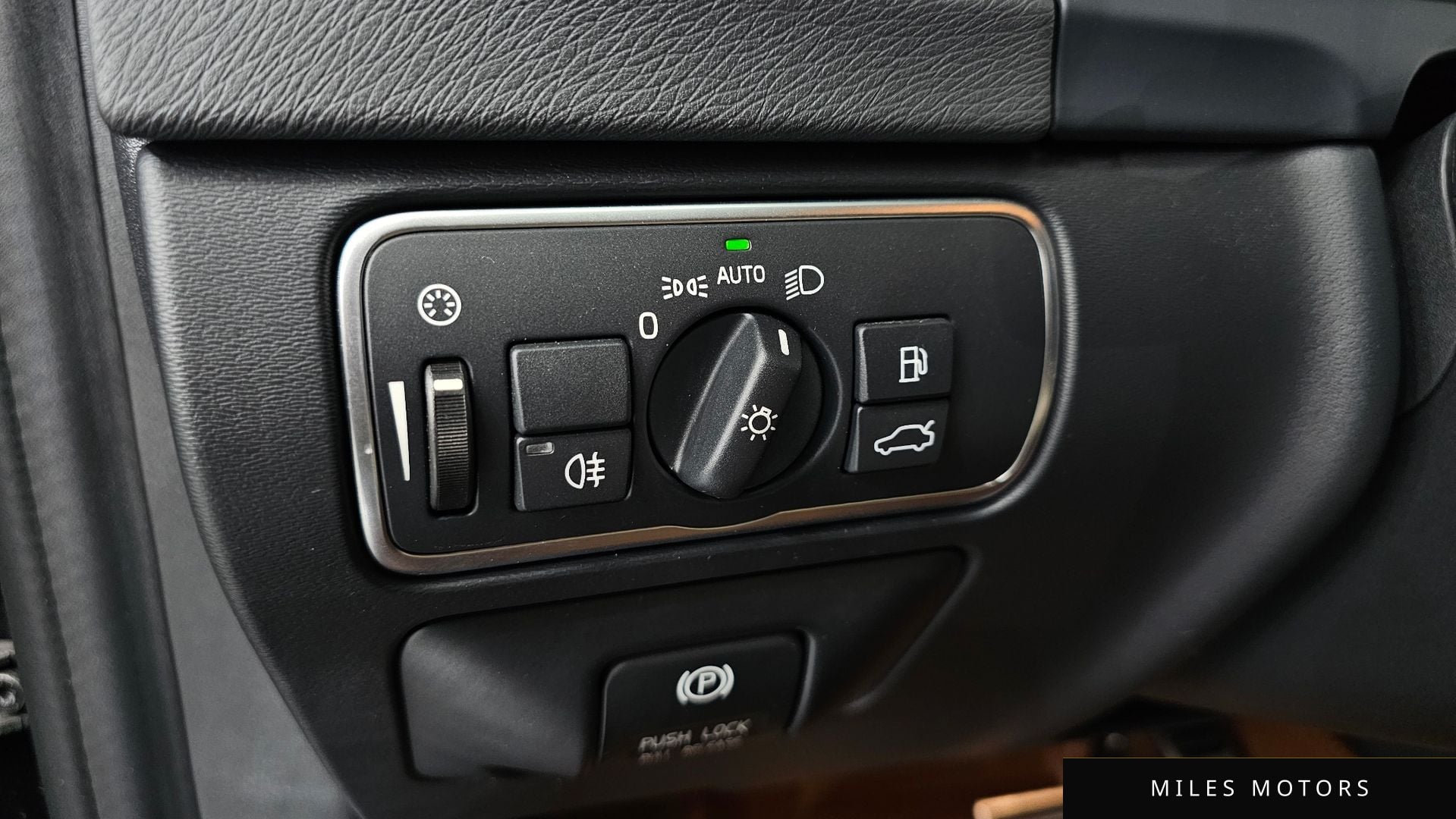 Volvo S60 2015 — миниатюра 15