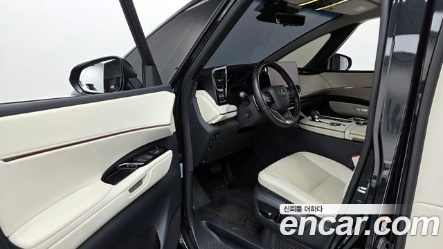 Лексус LM 2025 — миниатюра 10
