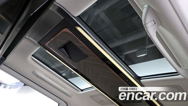 Лексус LM 2025 — миниатюра 21