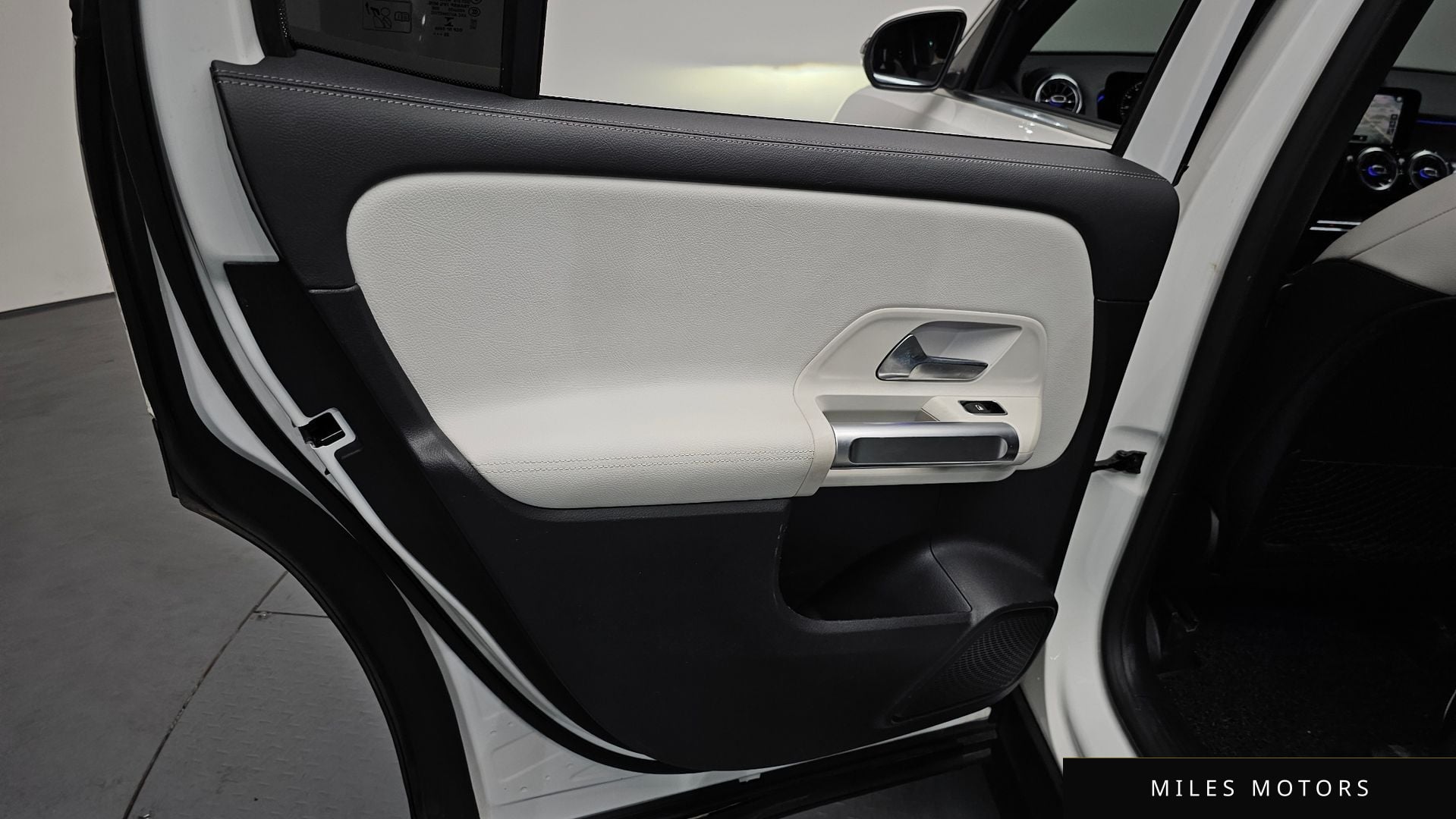 Mercedes-Benz GLB-클래스 X247 2021 — миниатюра 15