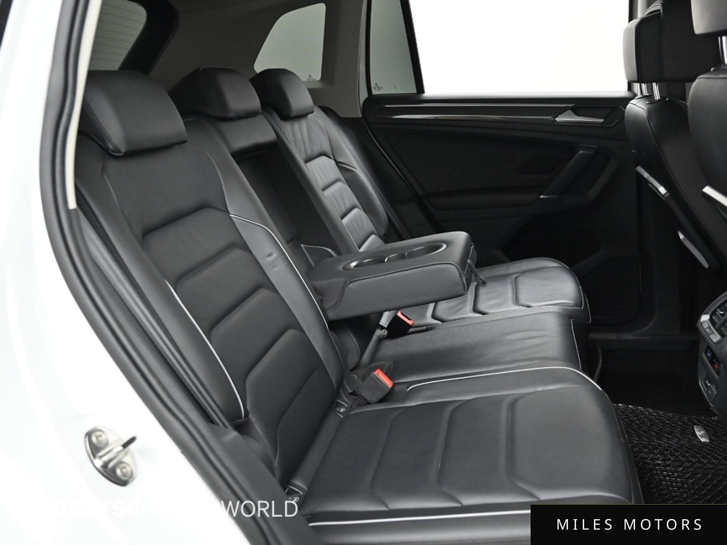 Volkswagen Tiguan 2018 — миниатюра 12