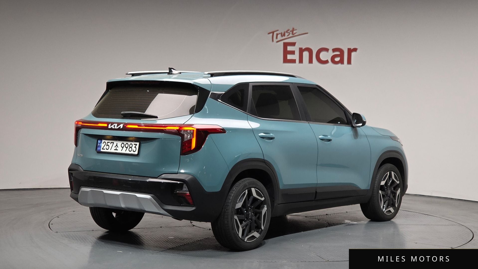 Kia Seltos 2025 — фото 1 из 12