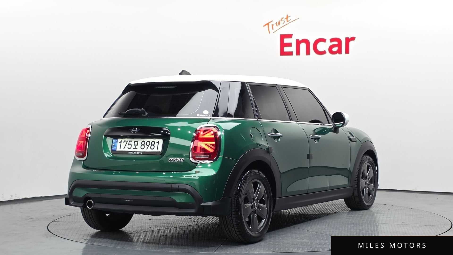 MINI 쿠퍼 2022 — миниатюра 2
