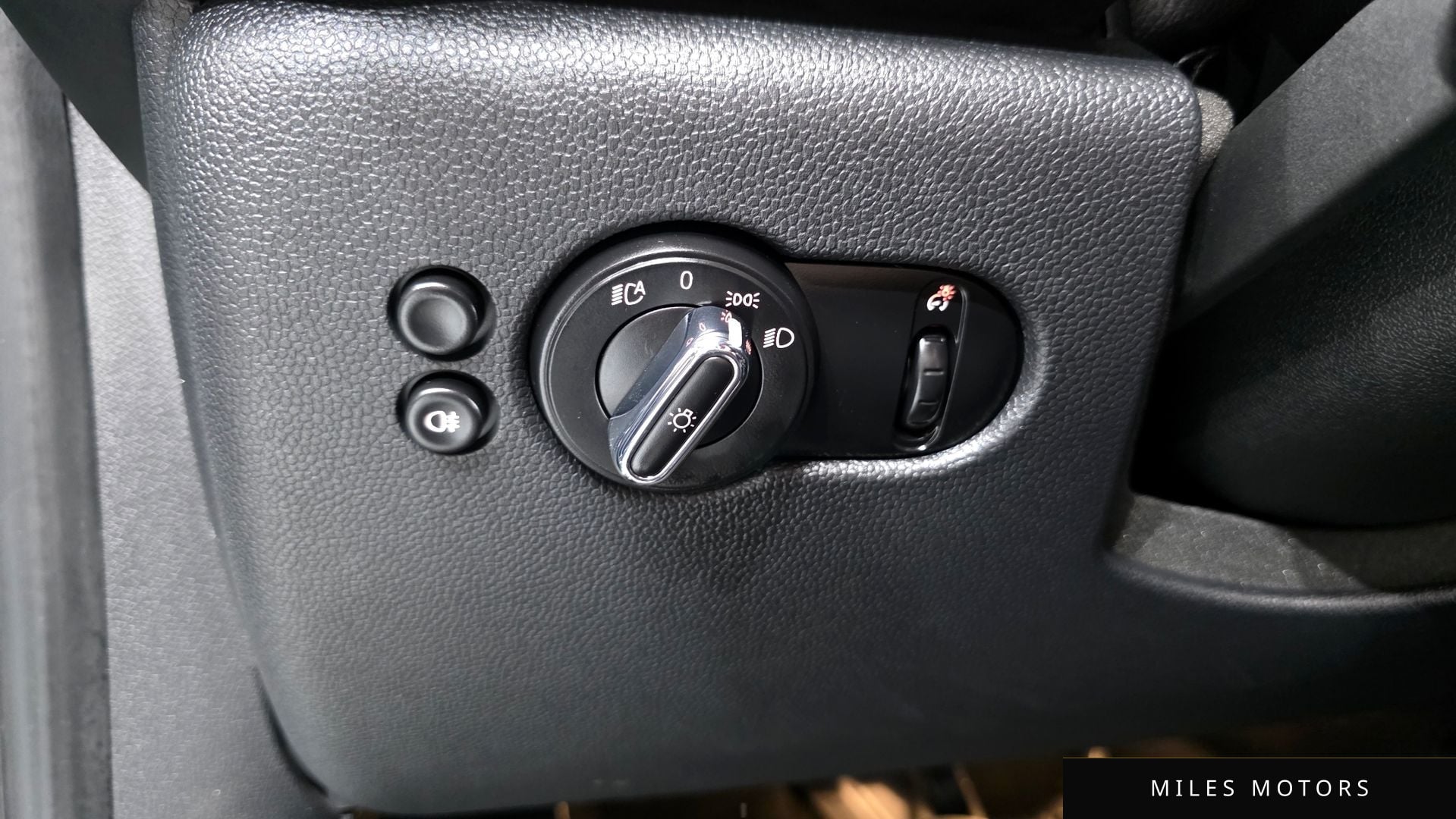 MINI 쿠퍼 2022 — миниатюра 18