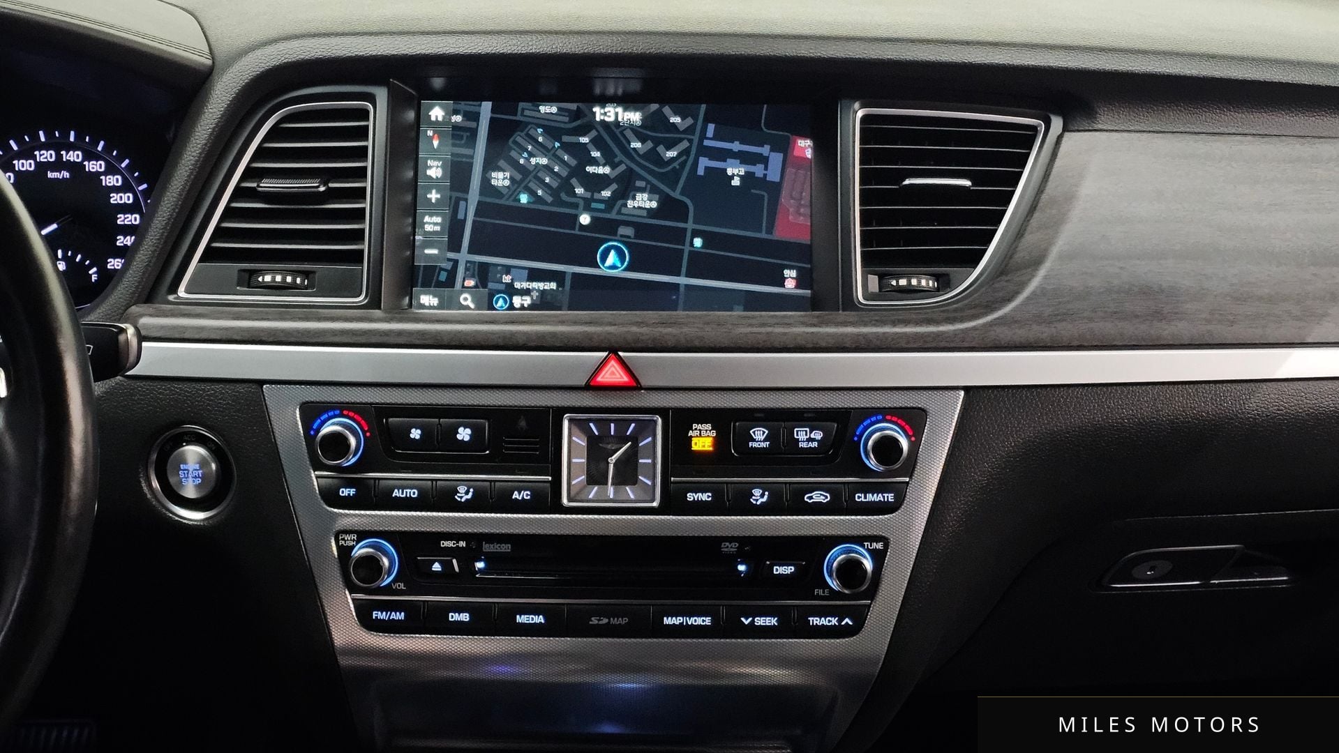 Genesis G80 2017 — миниатюра 15