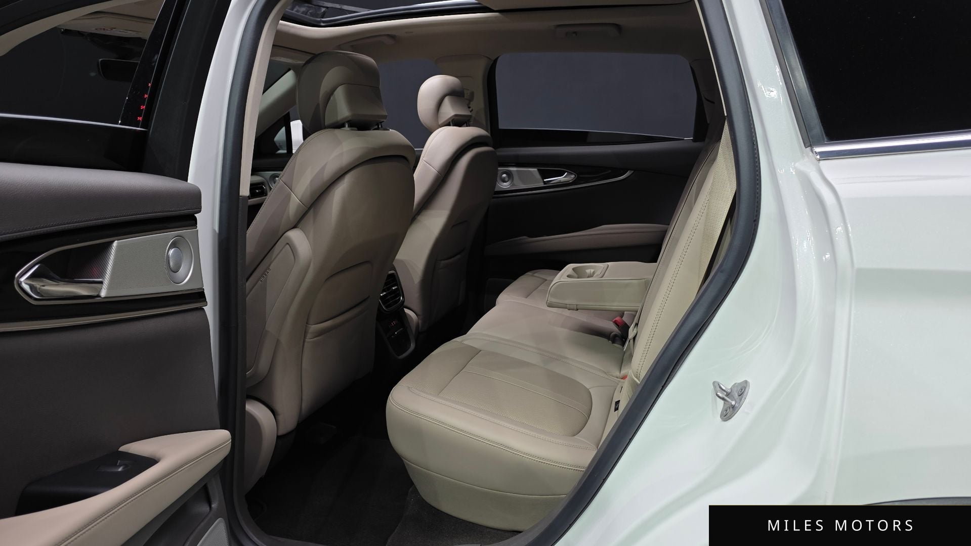 Lincoln 노틸러스 2022 — миниатюра 16