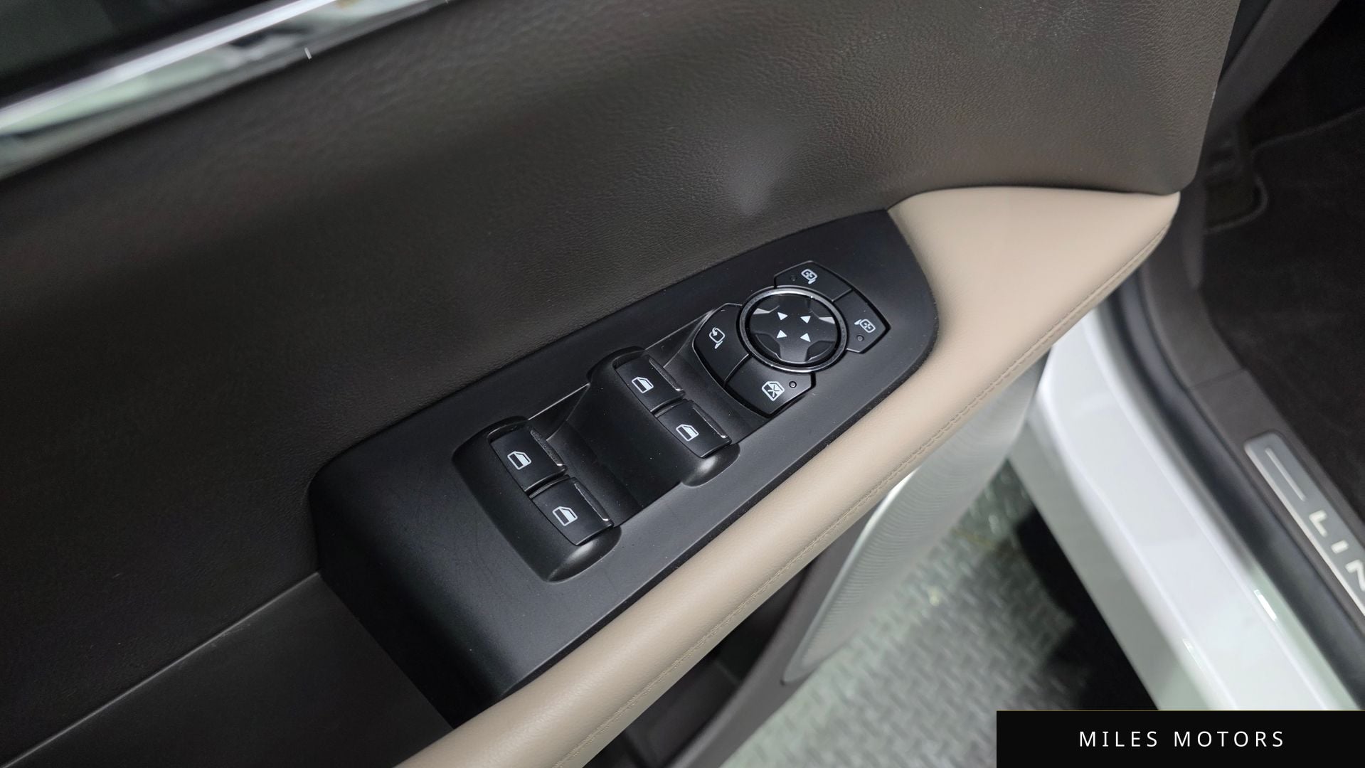 Lincoln 노틸러스 2022 — миниатюра 27