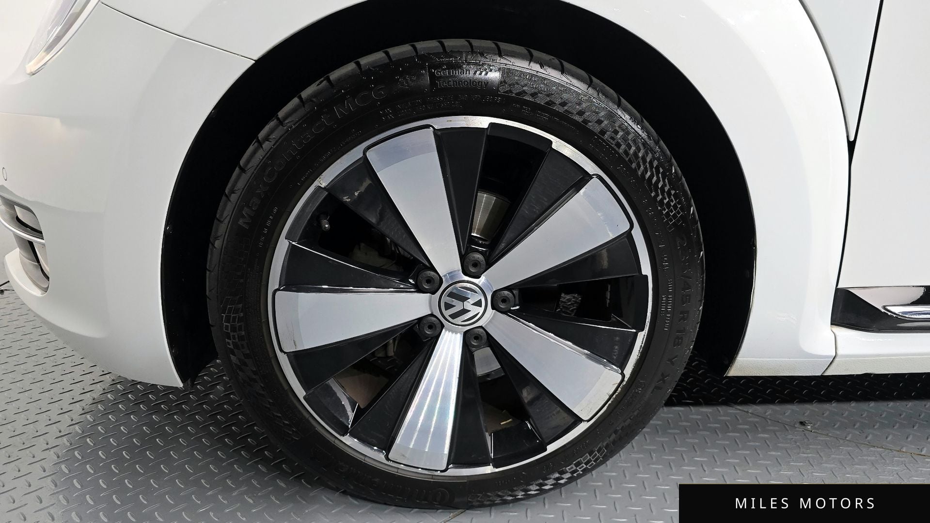 Volkswagen 비틀 2014 — миниатюра 5