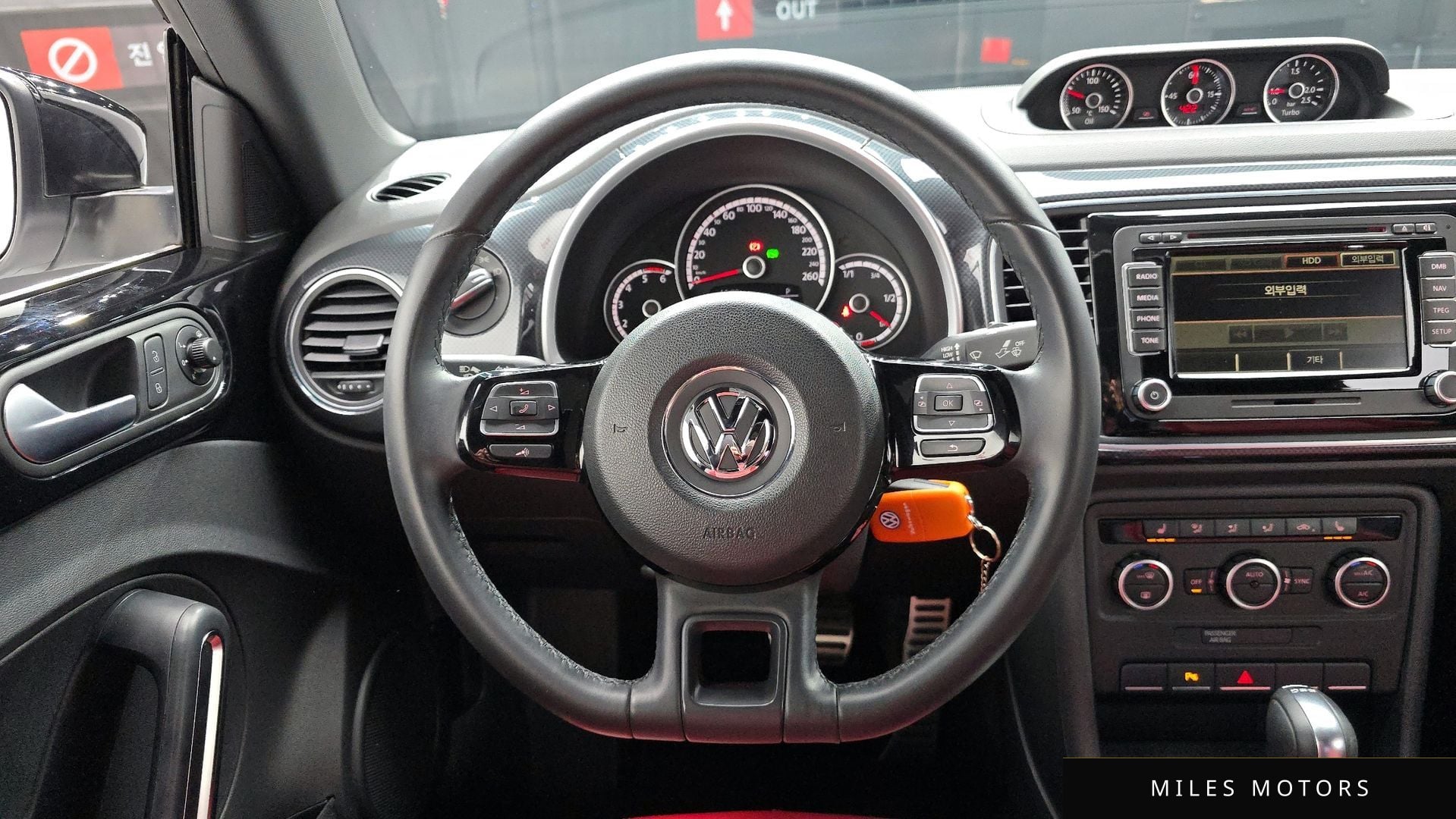 Volkswagen 비틀 2014 — миниатюра 13