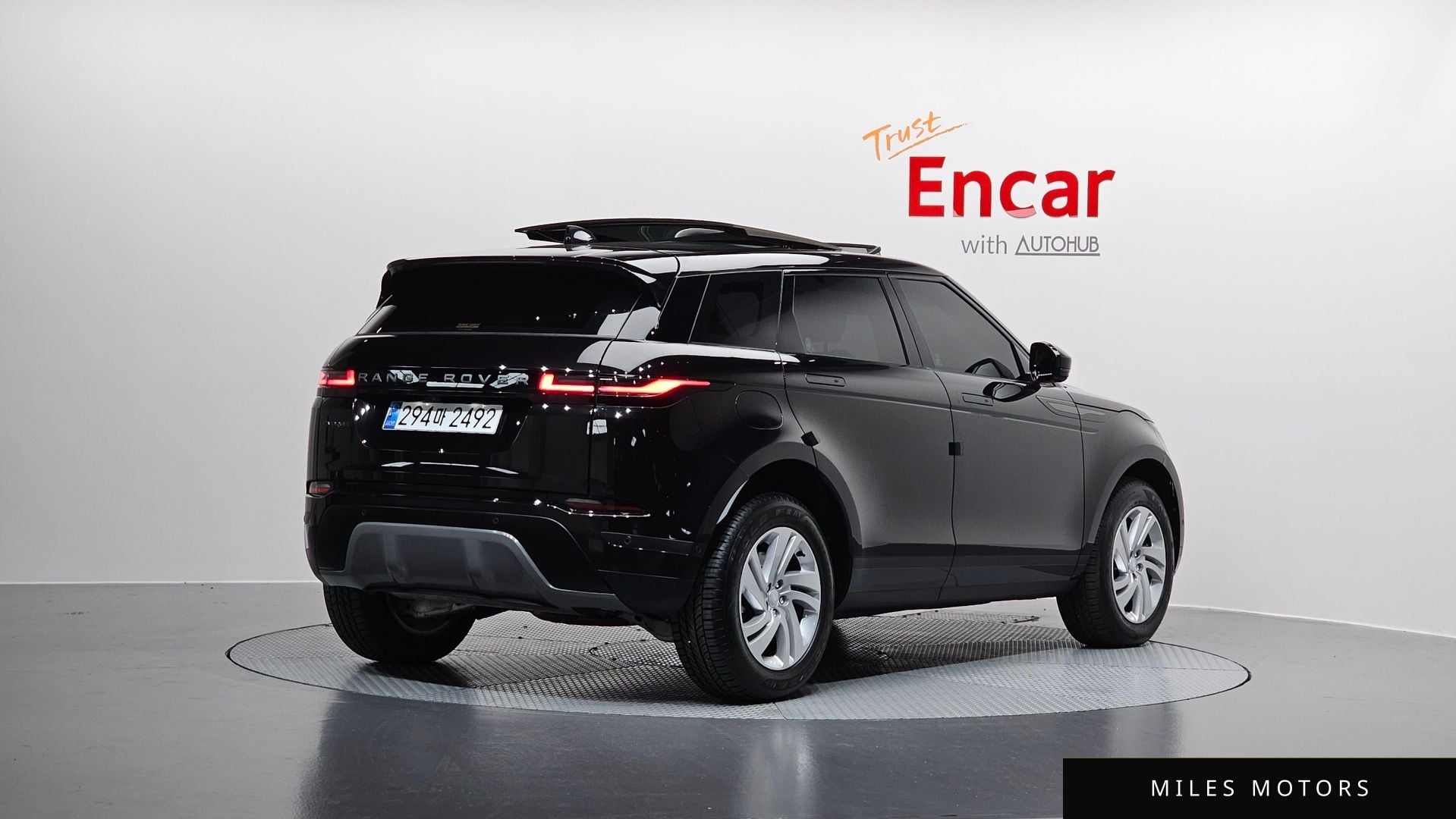 Land Rover Range Rover Evoque 2025 — миниатюра 2