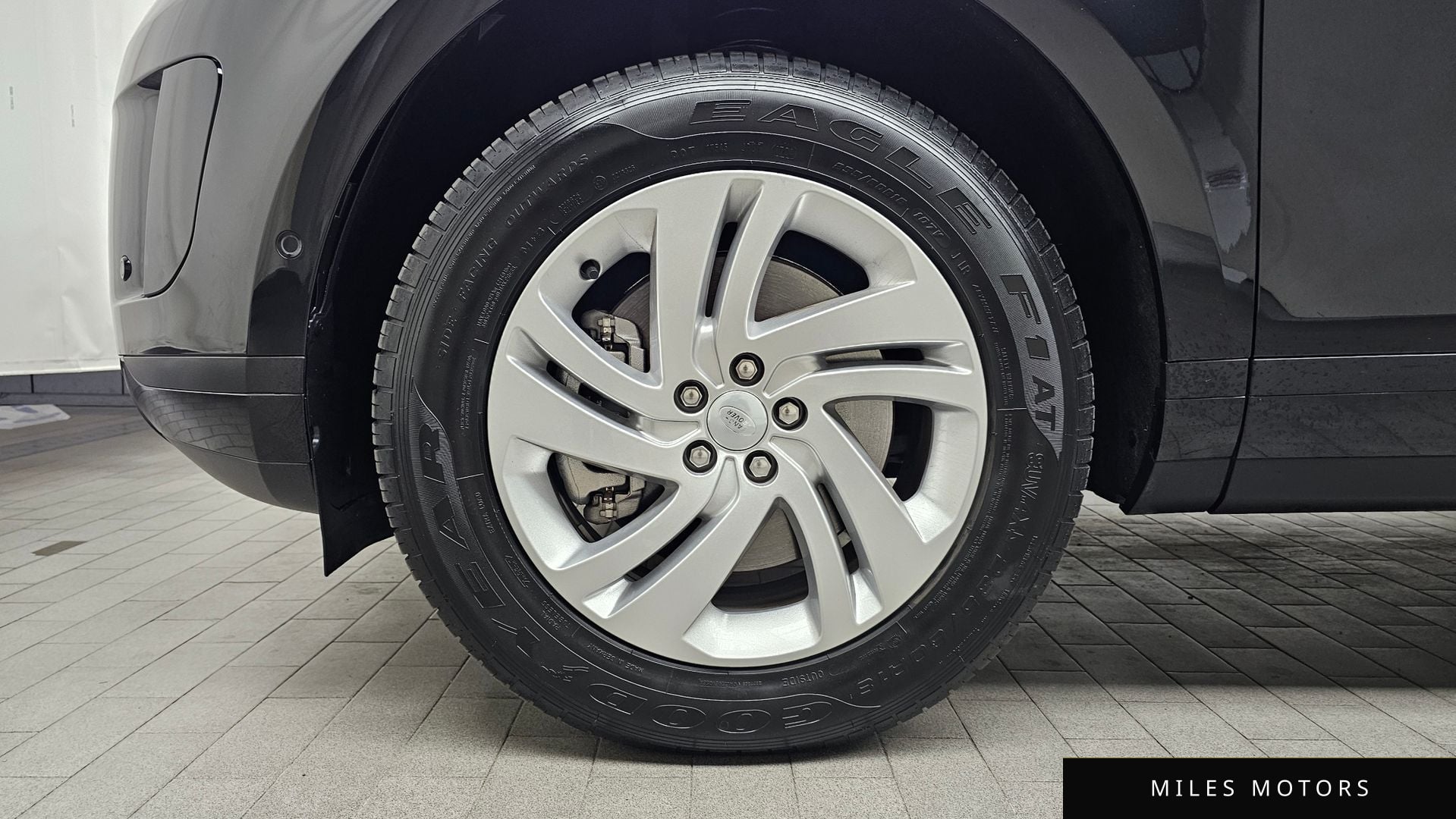 Land Rover Range Rover Evoque 2025 — миниатюра 5