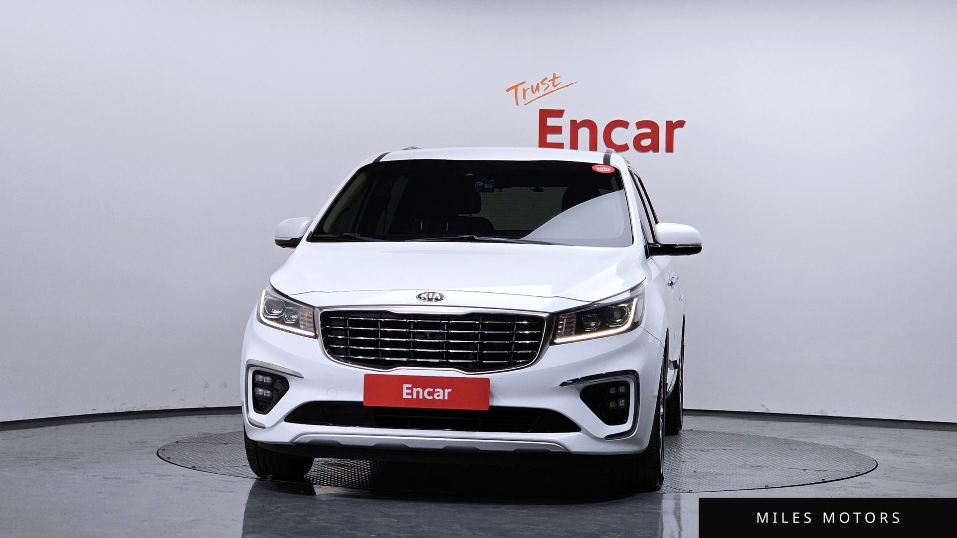 Kia Canival 2019 — миниатюра 3