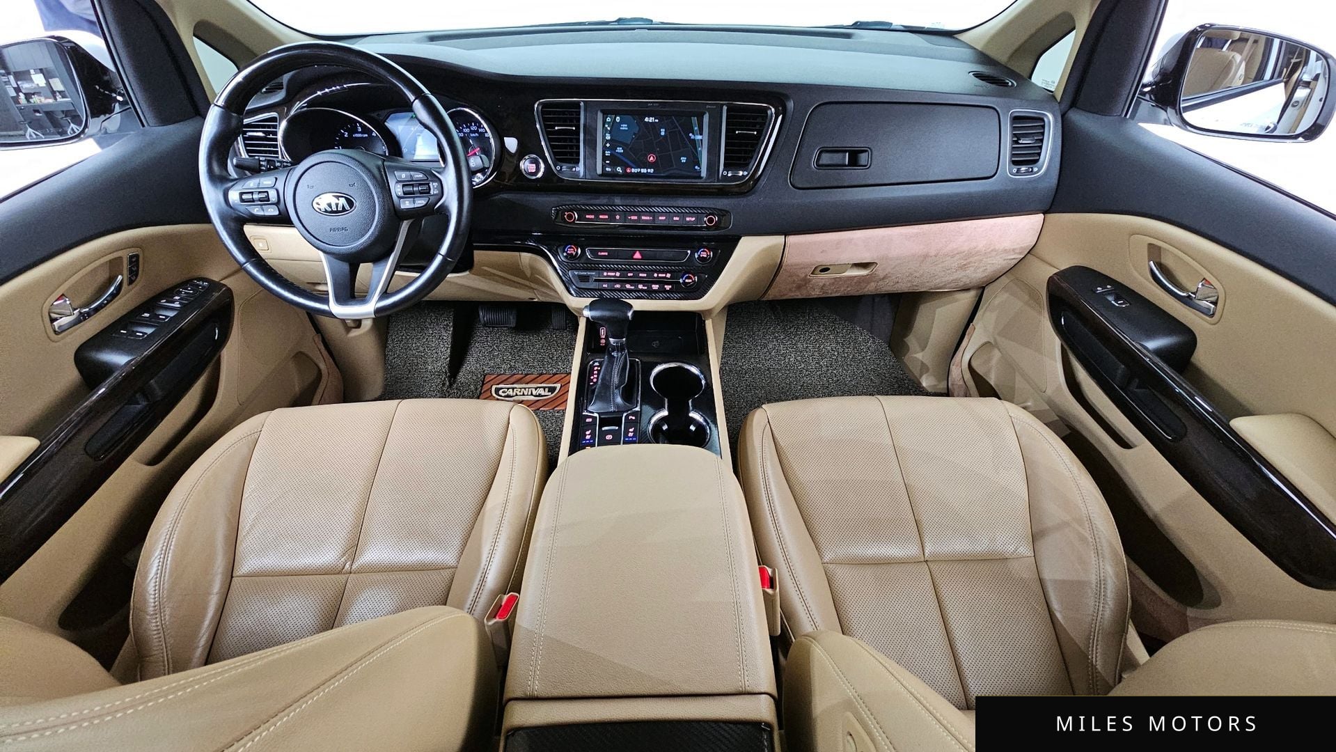 Kia Canival 2019 — миниатюра 10