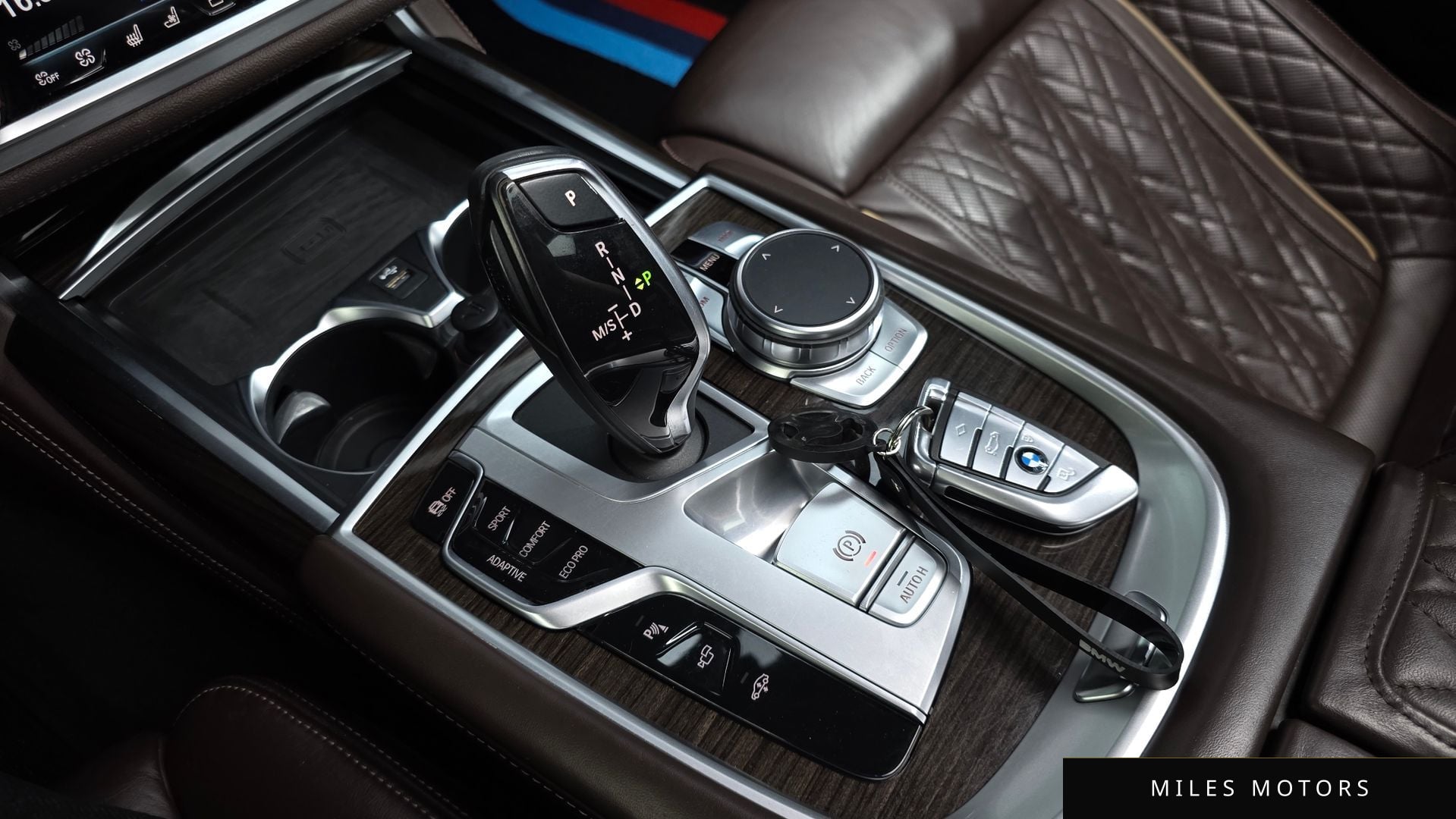 BMW 7 Series (G11) 2020 — миниатюра 11
