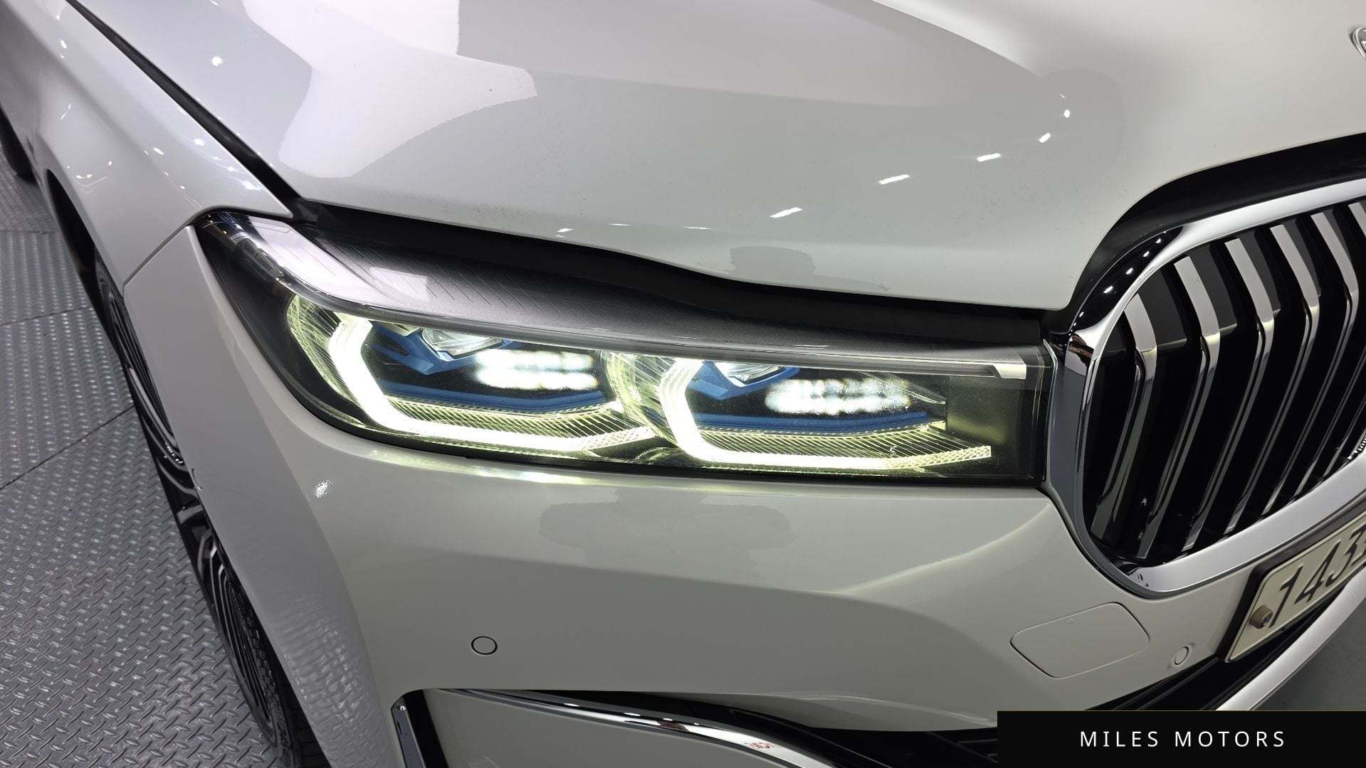 BMW 7 Series (G11) 2020 — миниатюра 7