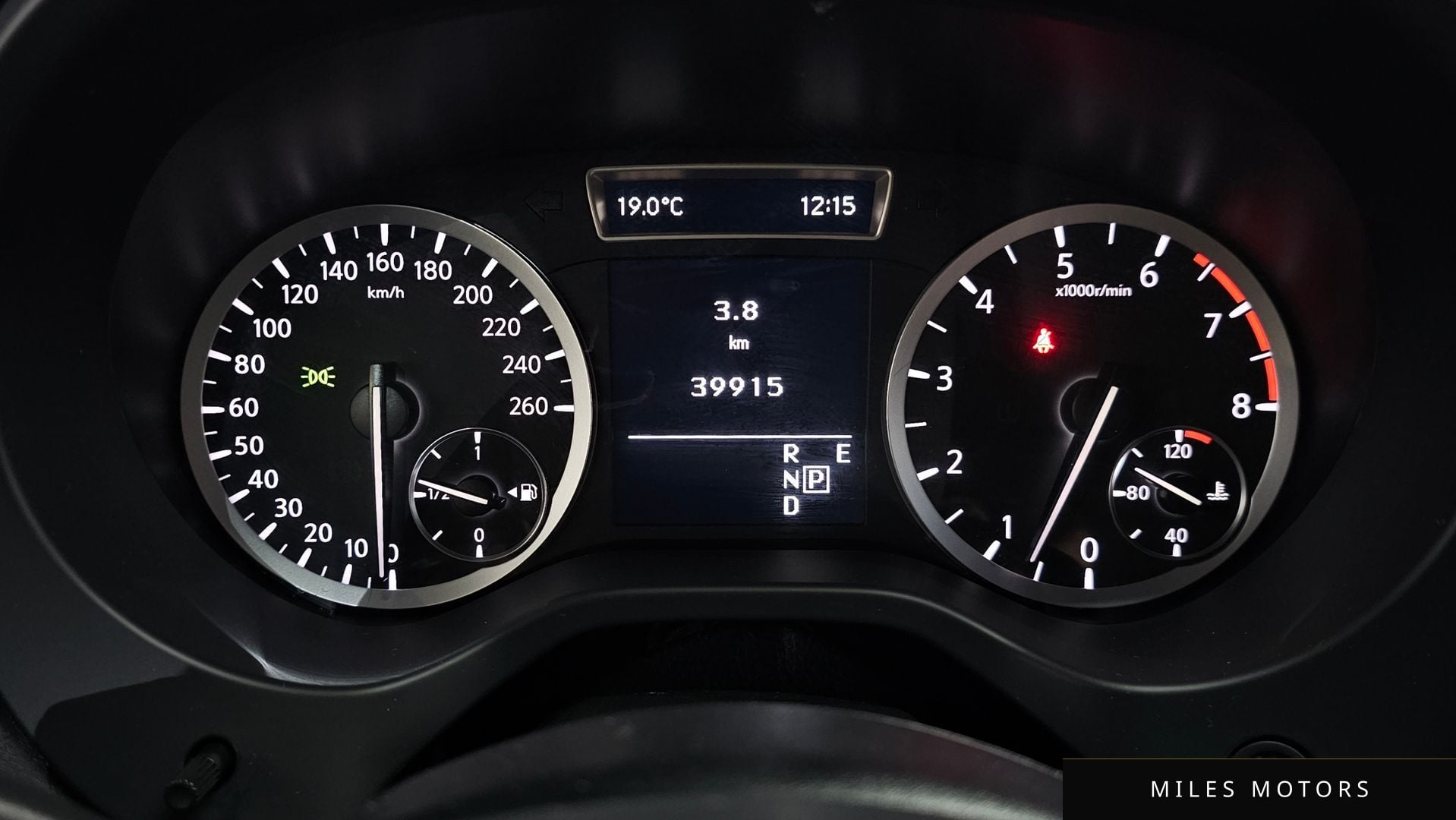 Infiniti Q30 2019 — миниатюра 10