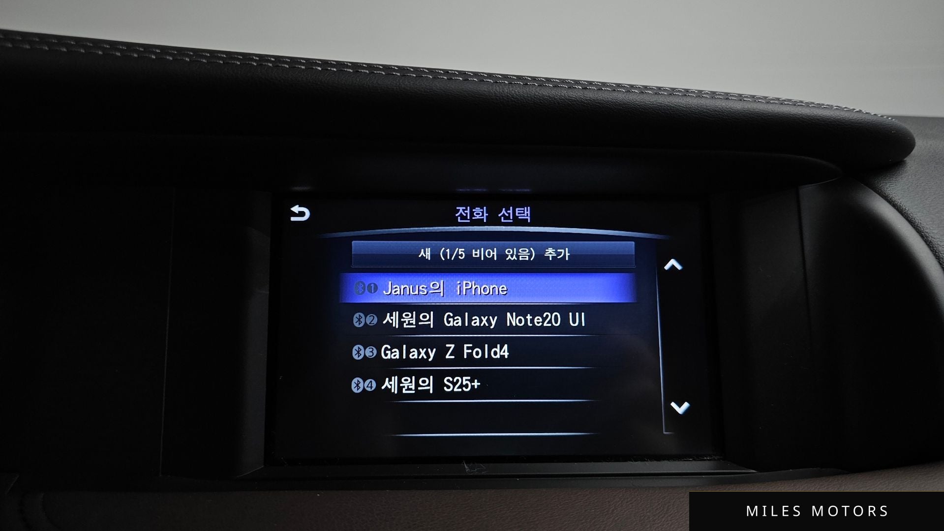 Infiniti Q30 2019 — миниатюра 23