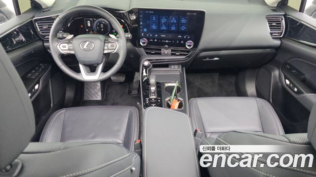 Лексус NX350h 2024 — миниатюра 7