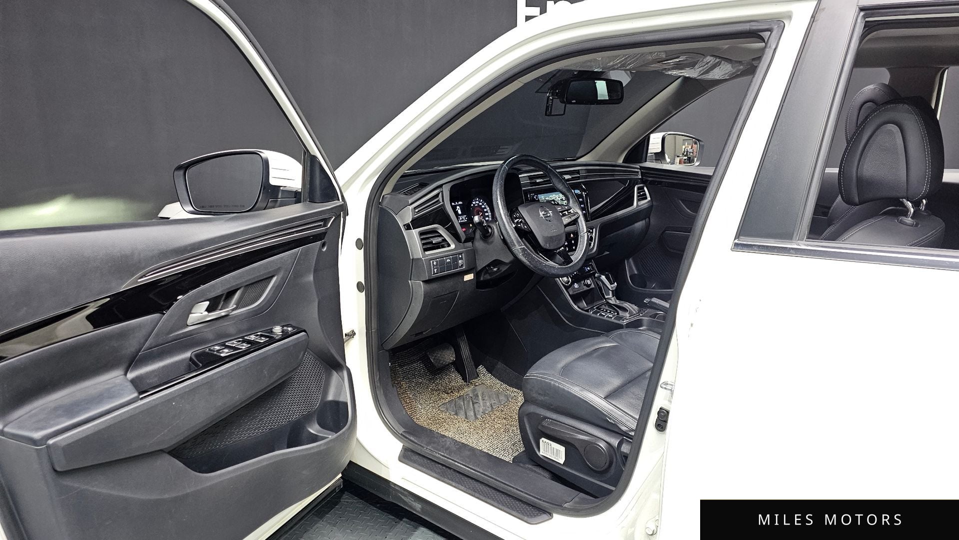 KG Mobility Beautiful Korando 2019 — миниатюра 10