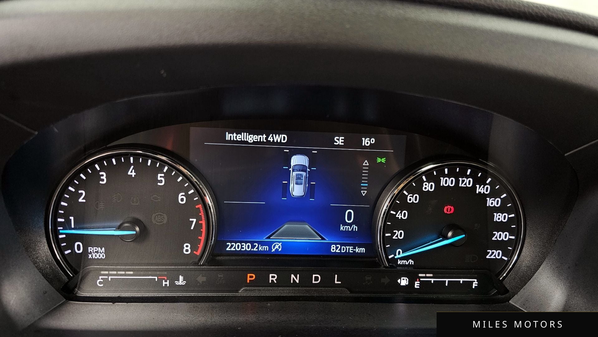 Ford Explorer 2023 — миниатюра 11