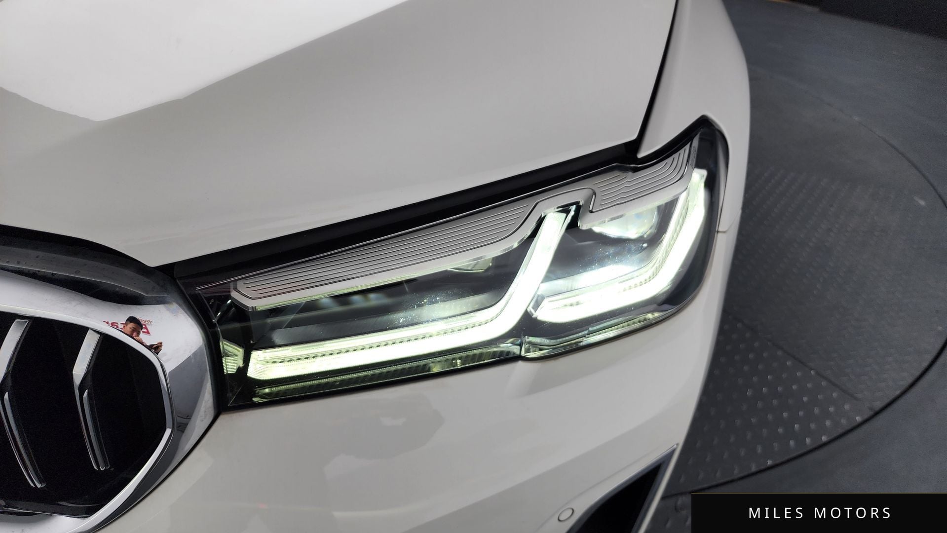 BMW 5 Series (G30) 2023 — миниатюра 8