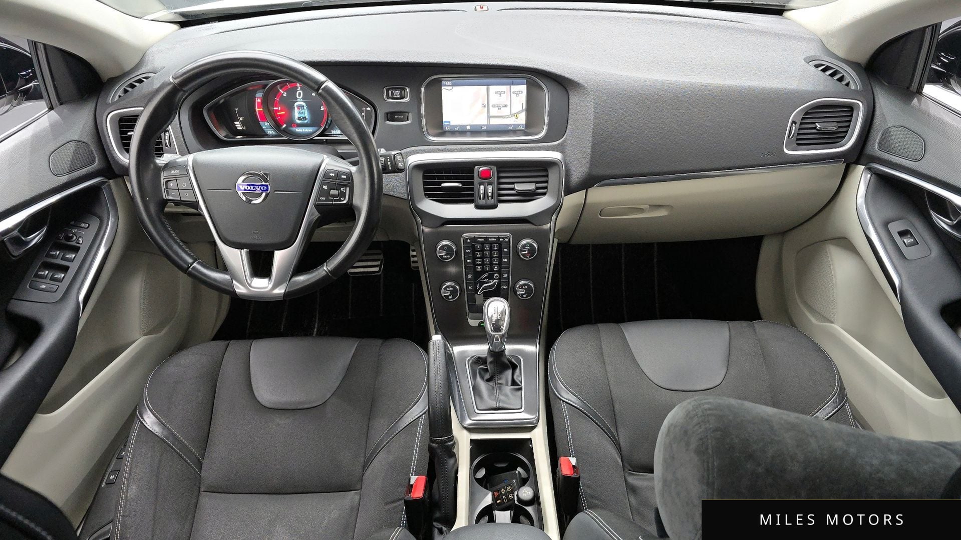 Volvo V40 2013 — миниатюра 7