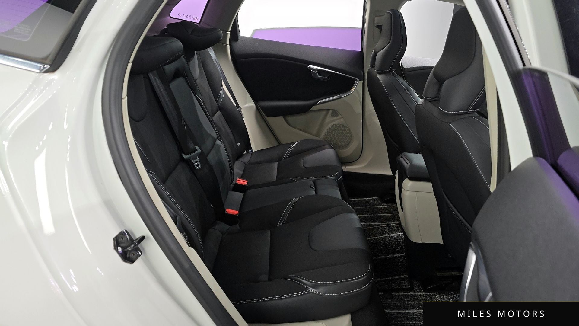 Volvo V40 2013 — миниатюра 11
