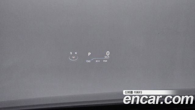 Лексус ES300h 2019 — миниатюра 23
