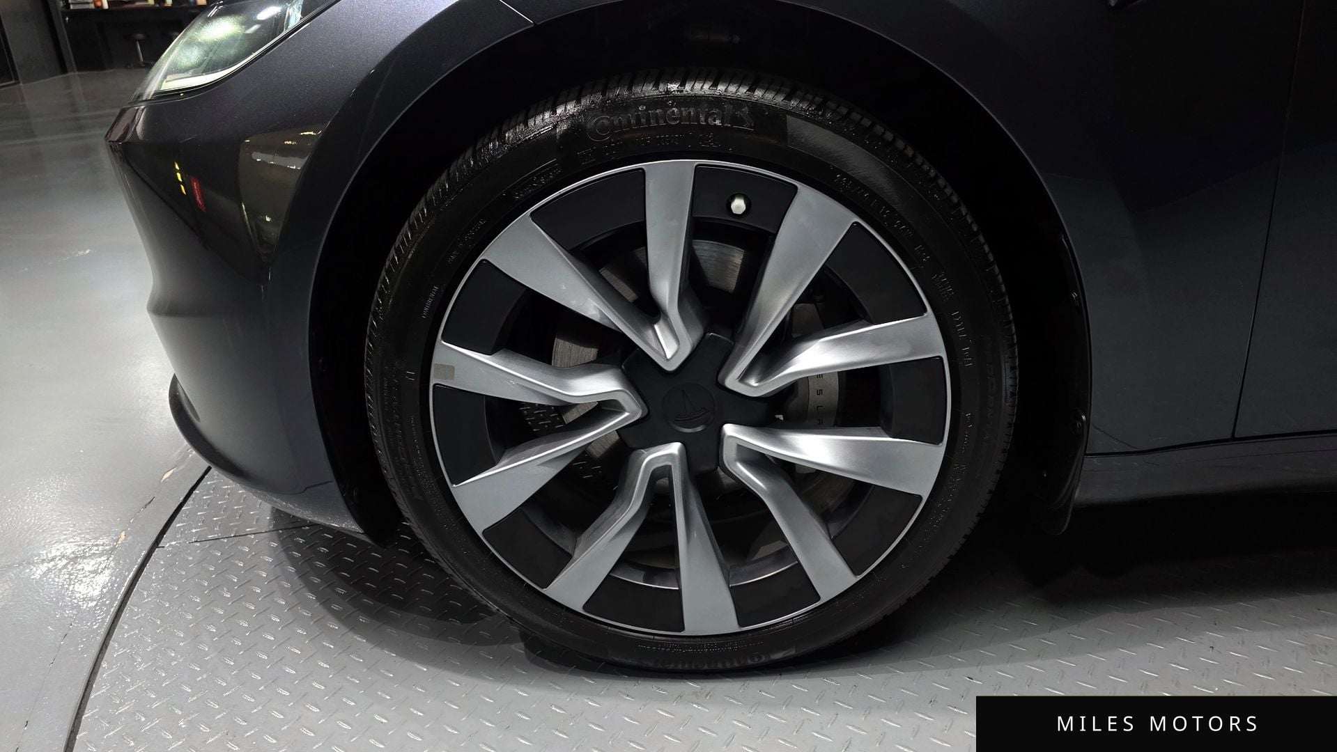 Tesla 모델 3 2024 — миниатюра 5