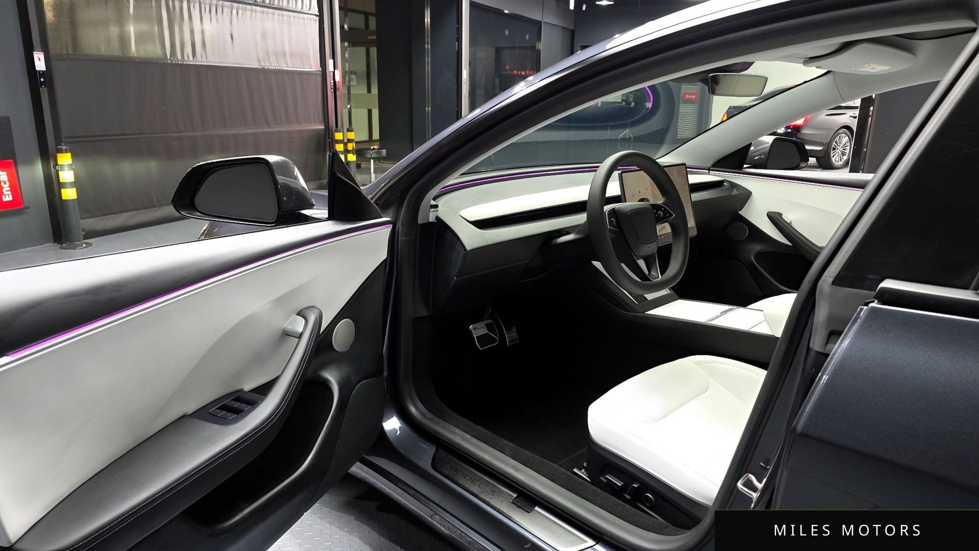 Tesla 모델 3 2024 — миниатюра 10
