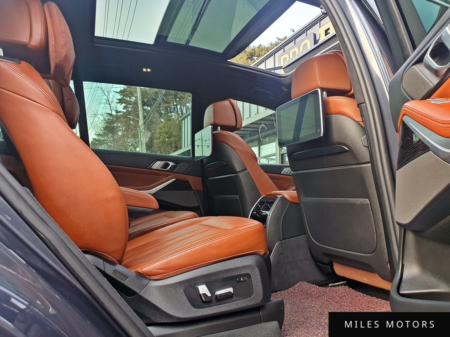 BMW X7 (G07) 2021 — миниатюра 7