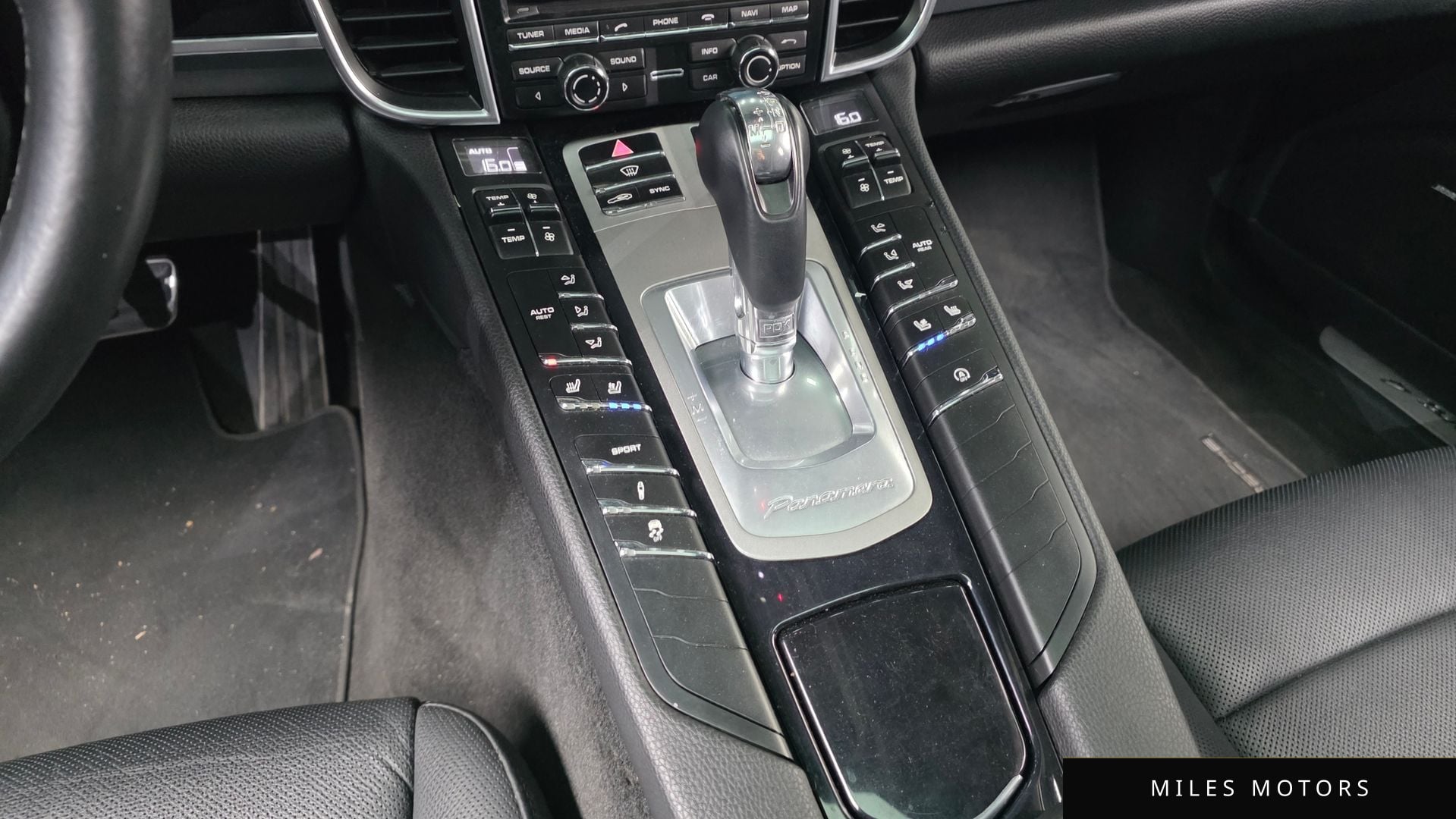 Porsche 파나메라 2015 — миниатюра 9