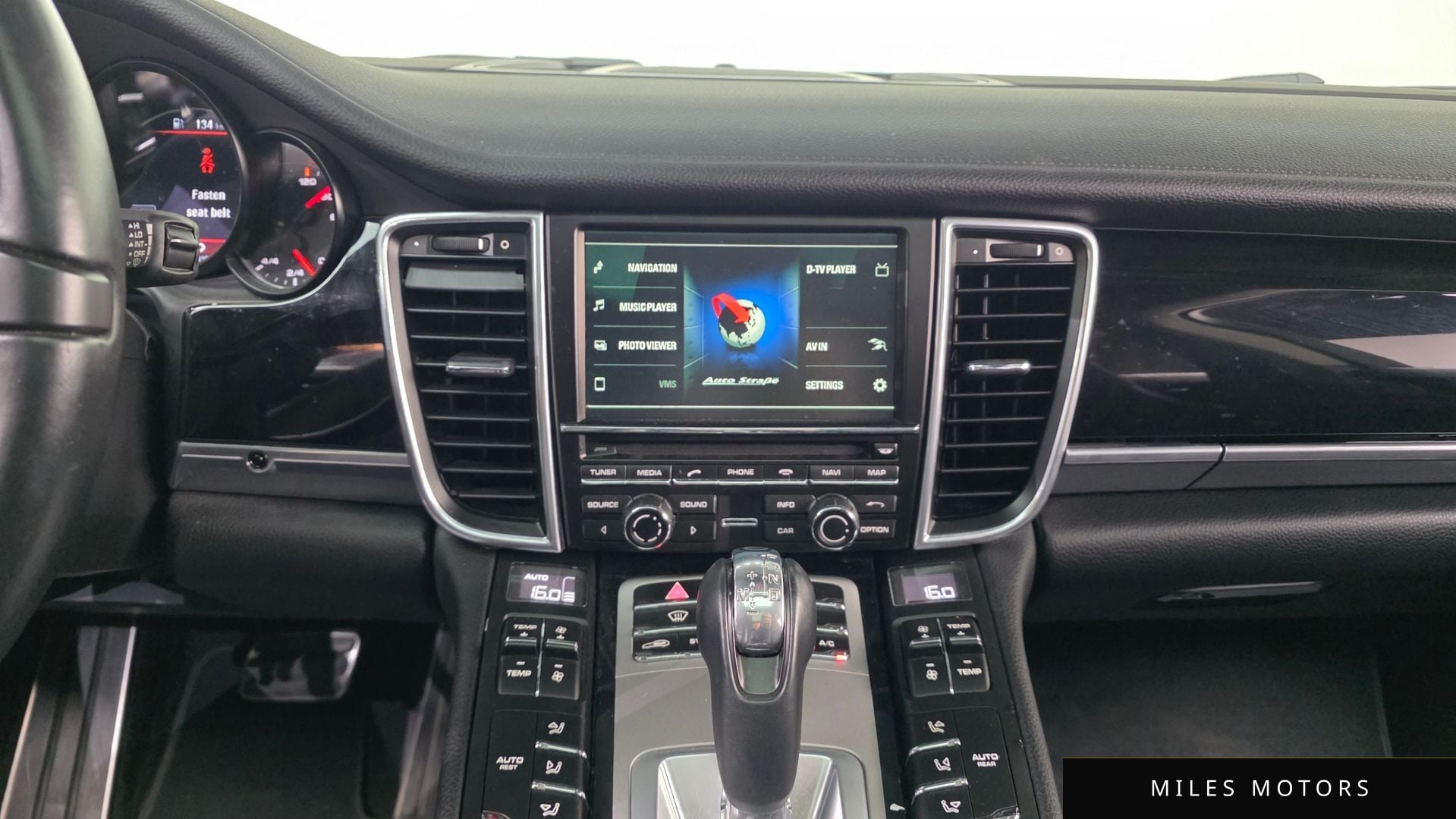 Porsche 파나메라 2015 — миниатюра 14