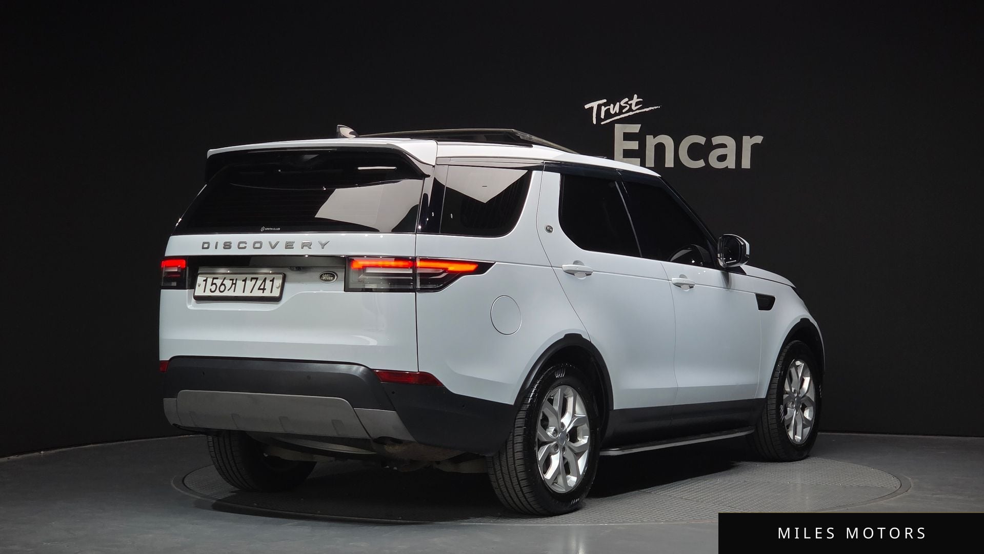Land Rover 디스커버리 5 2019 — миниатюра 2