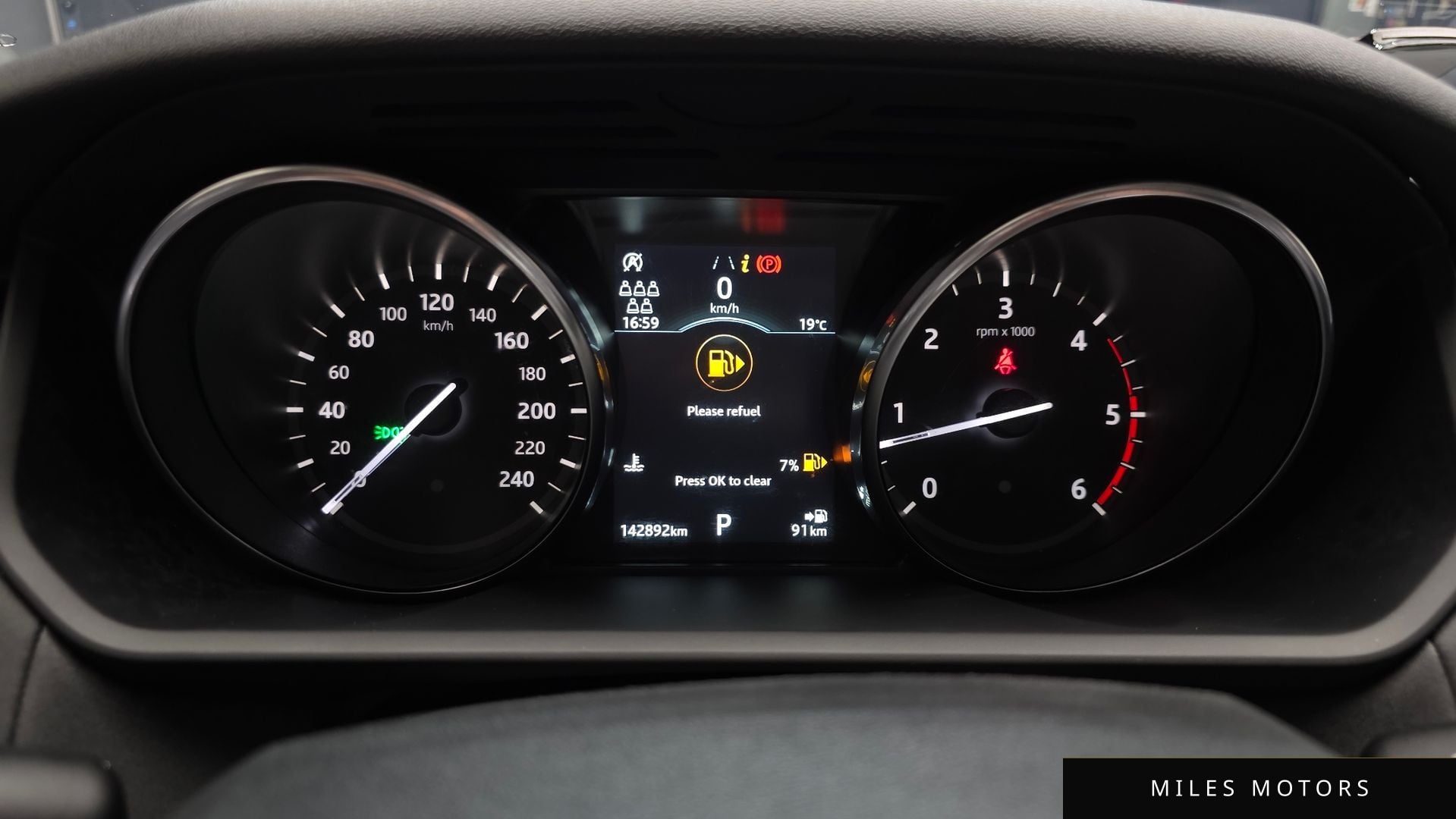 Land Rover 디스커버리 5 2019 — миниатюра 8