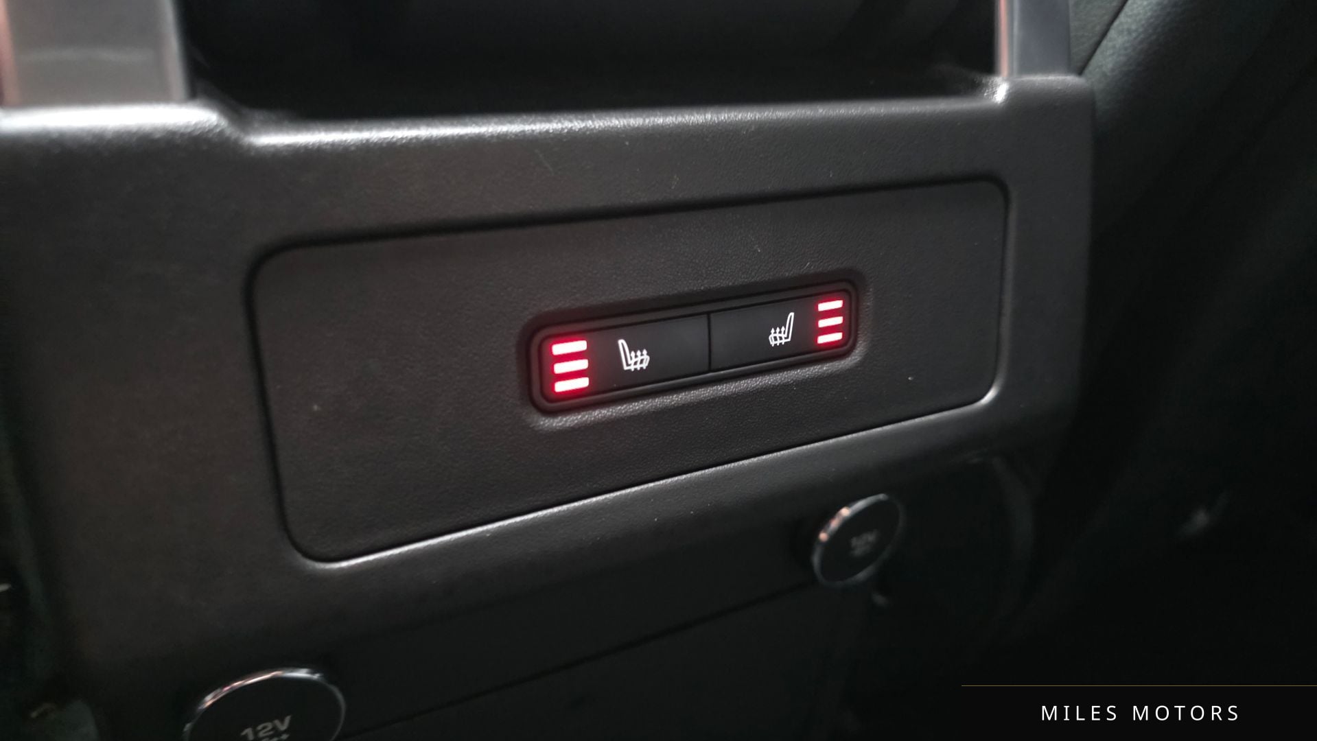 Land Rover 디스커버리 5 2019 — миниатюра 18