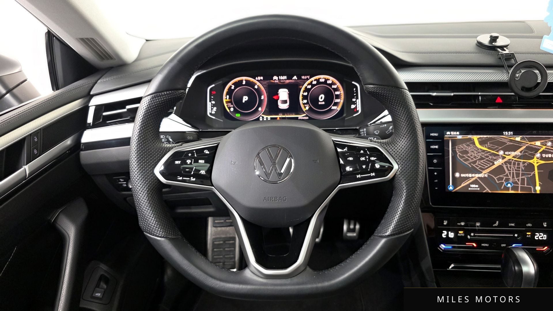 Volkswagen 아테온 2023 — миниатюра 18