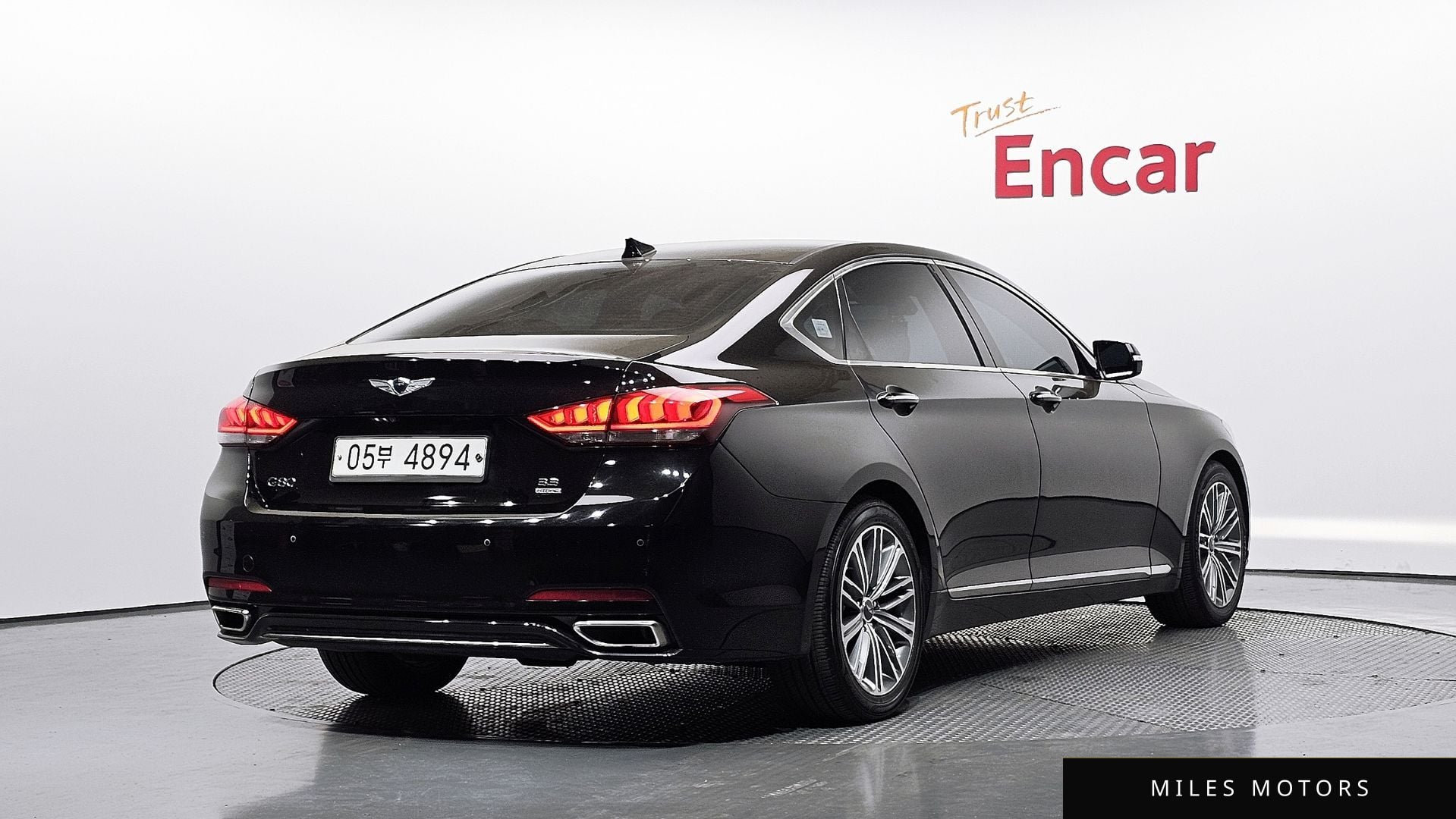 Genesis G80 2017 — миниатюра 2