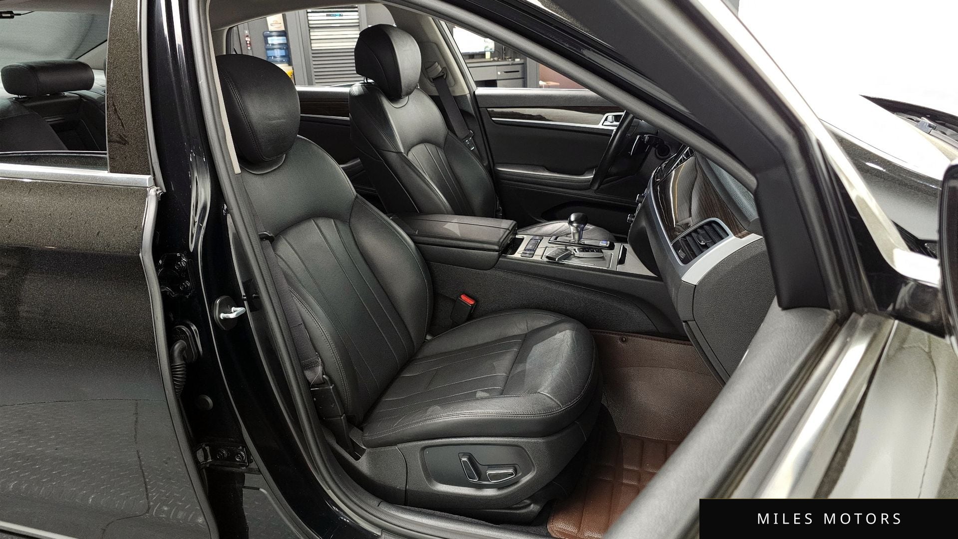 Genesis G80 2017 — миниатюра 11