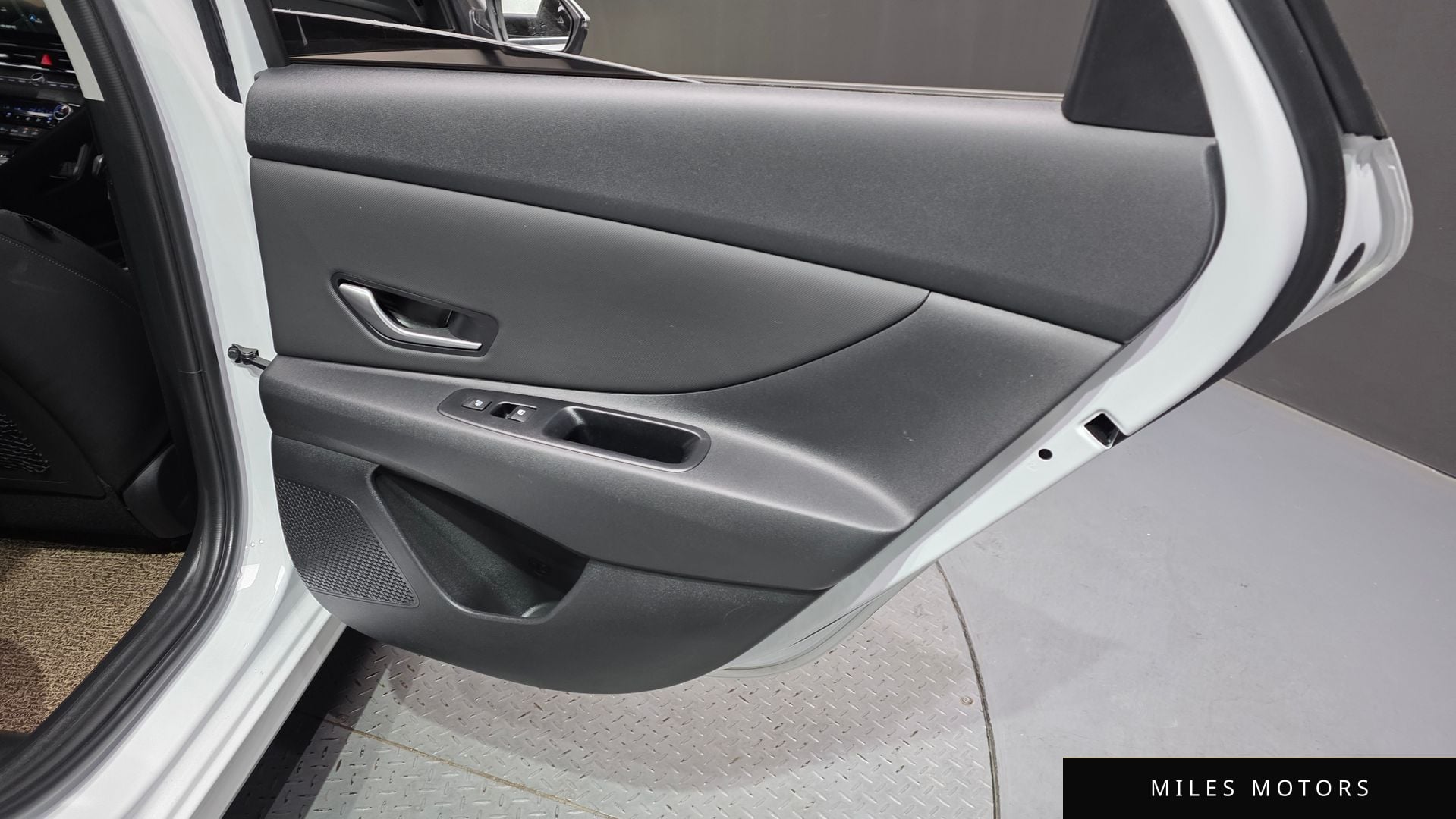 Hyundai AVANTE 2026 — миниатюра 15