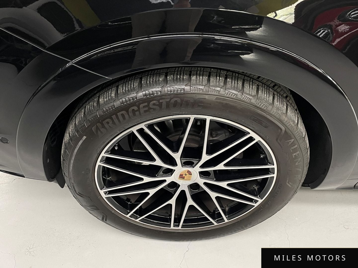 Porsche Cayenne 2025 — миниатюра 5