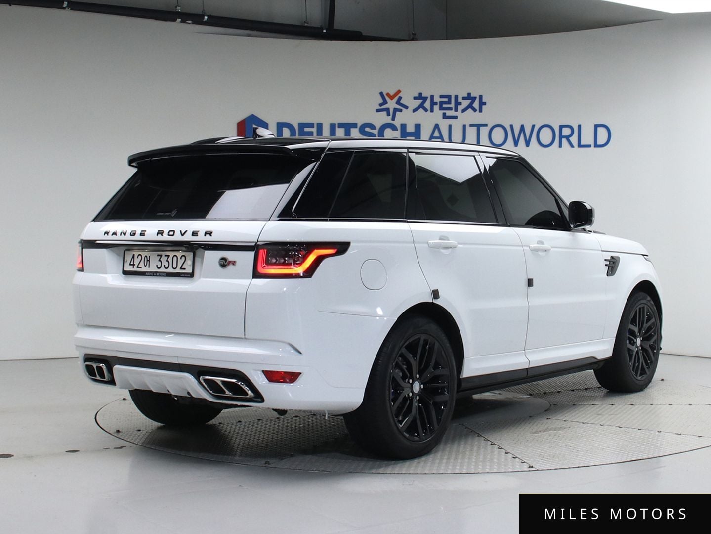 Land Rover Range Rover Sport 2017 — миниатюра 2