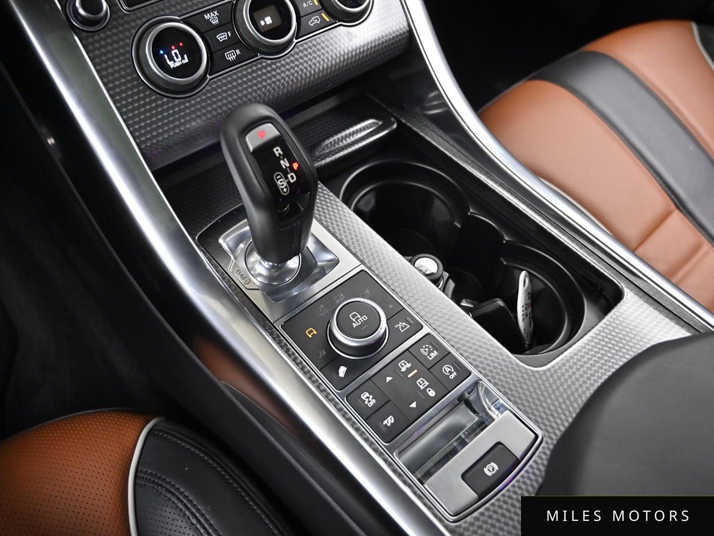 Land Rover Range Rover Sport 2017 — миниатюра 9