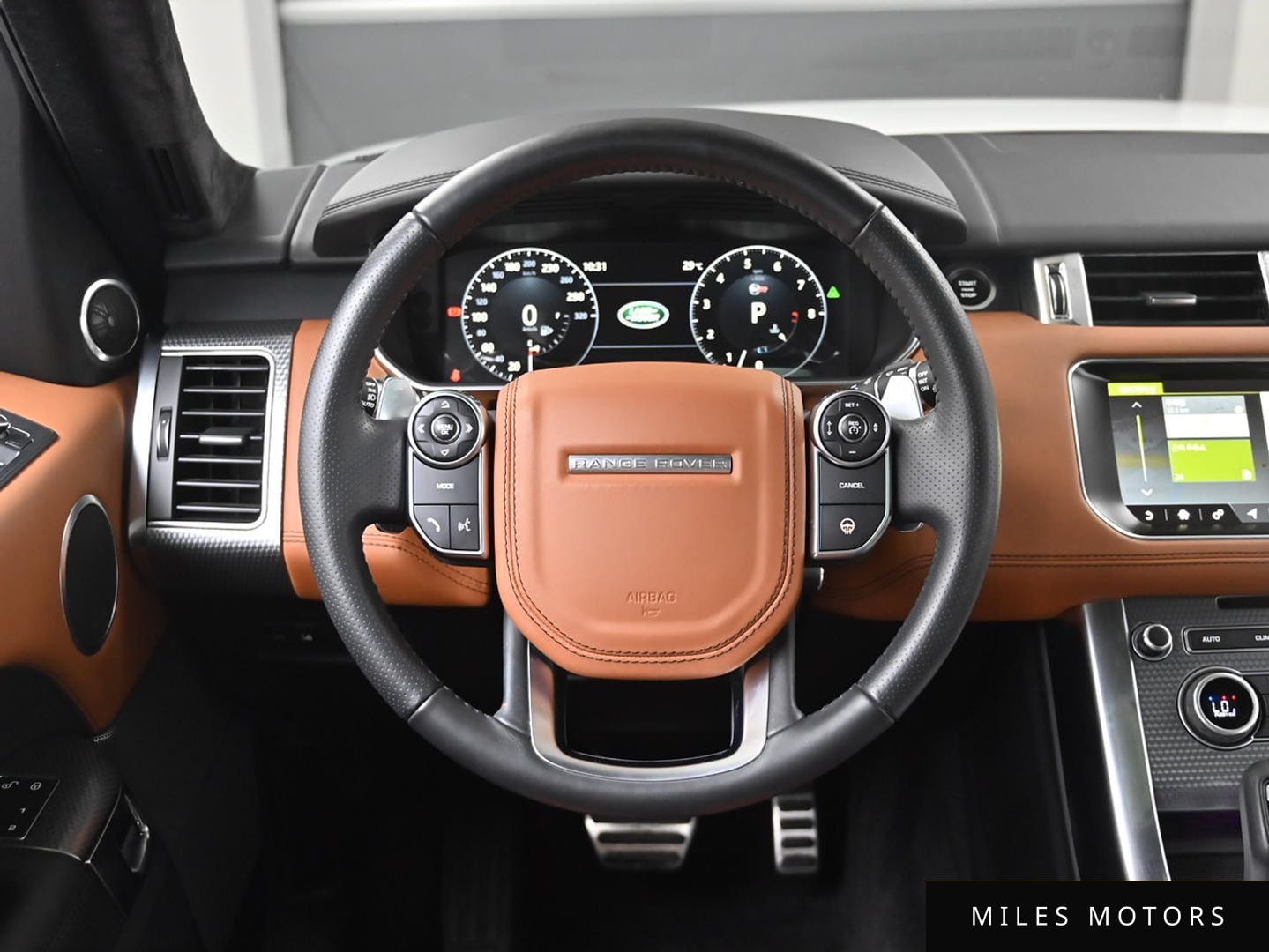 Land Rover Range Rover Sport 2017 — миниатюра 11