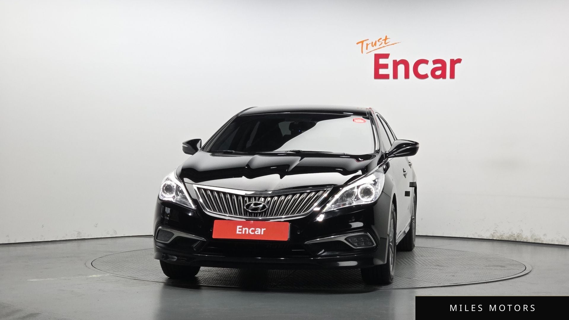 Hyundai Grandeur 2015 — миниатюра 3