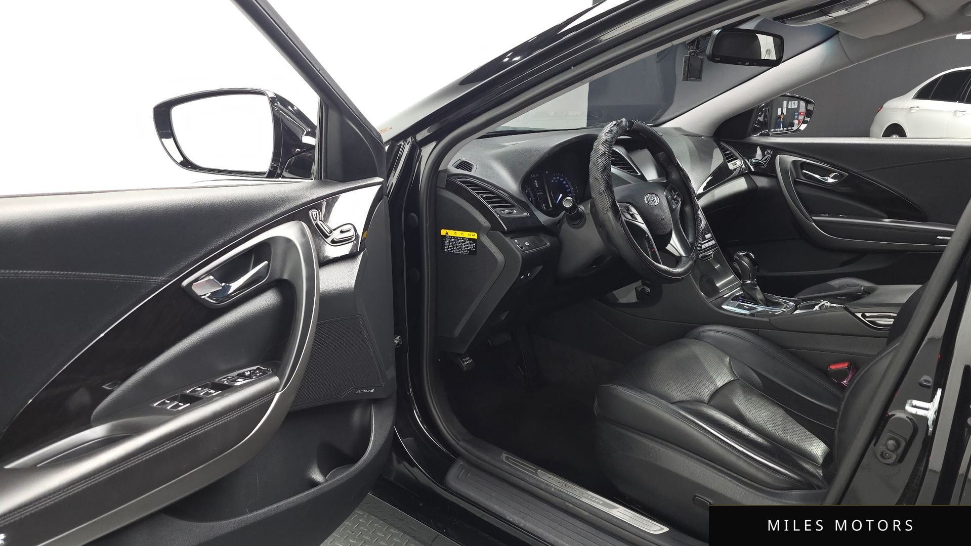Hyundai Grandeur 2015 — миниатюра 17