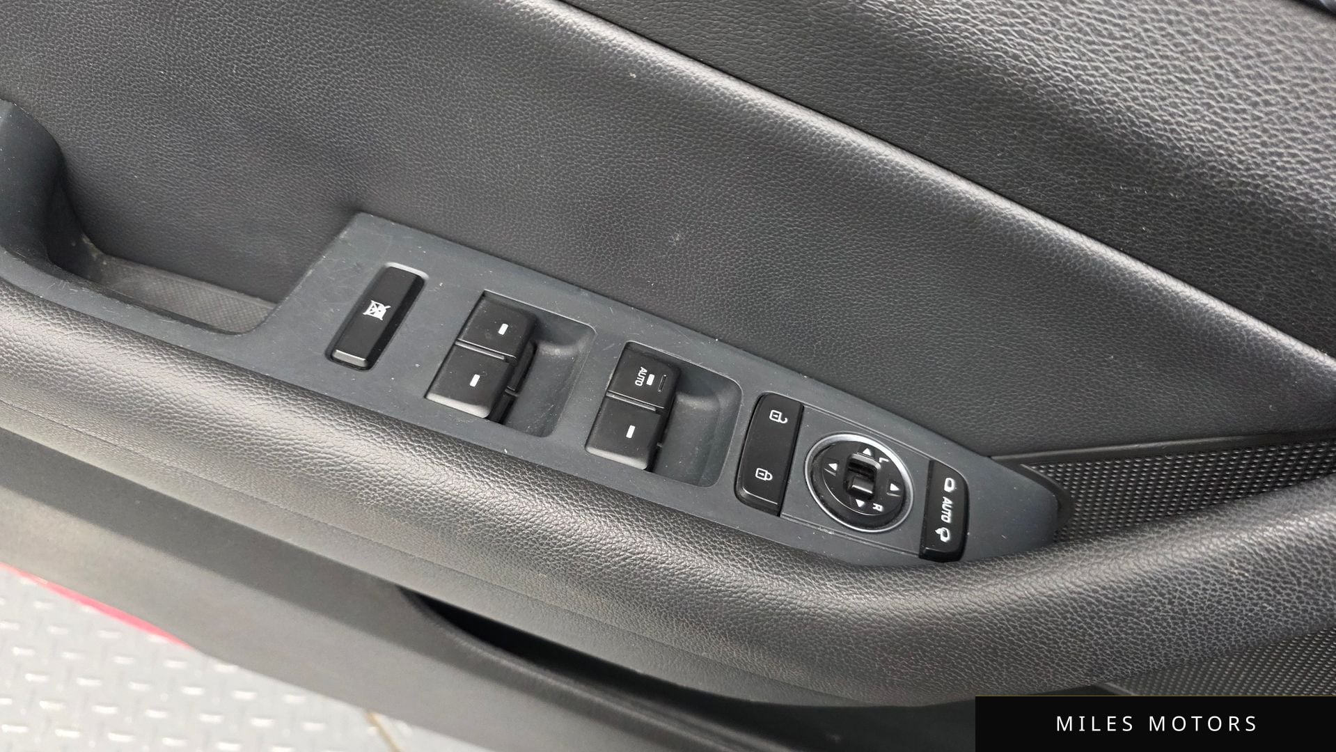 Hyundai Sonata 2017 — миниатюра 33