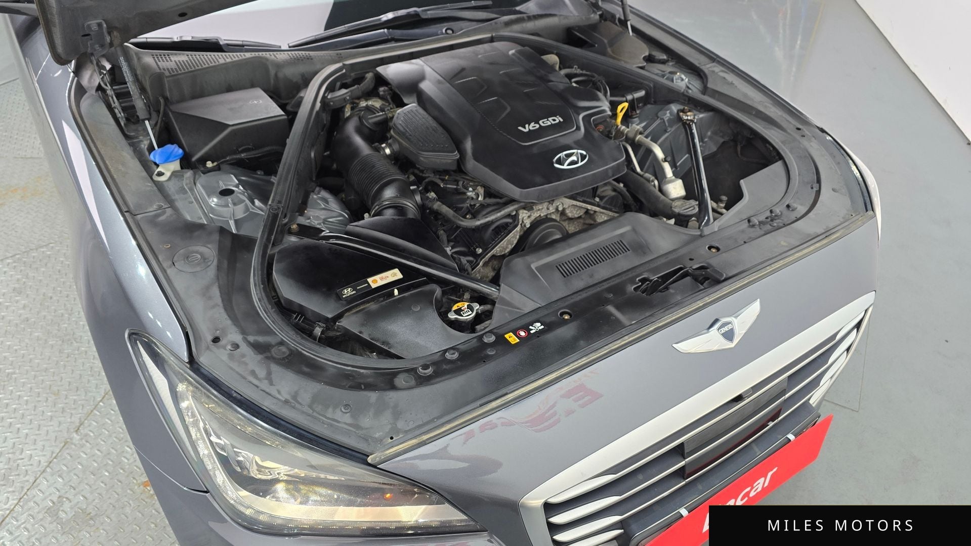 Hyundai Genesis 2016 — миниатюра 5