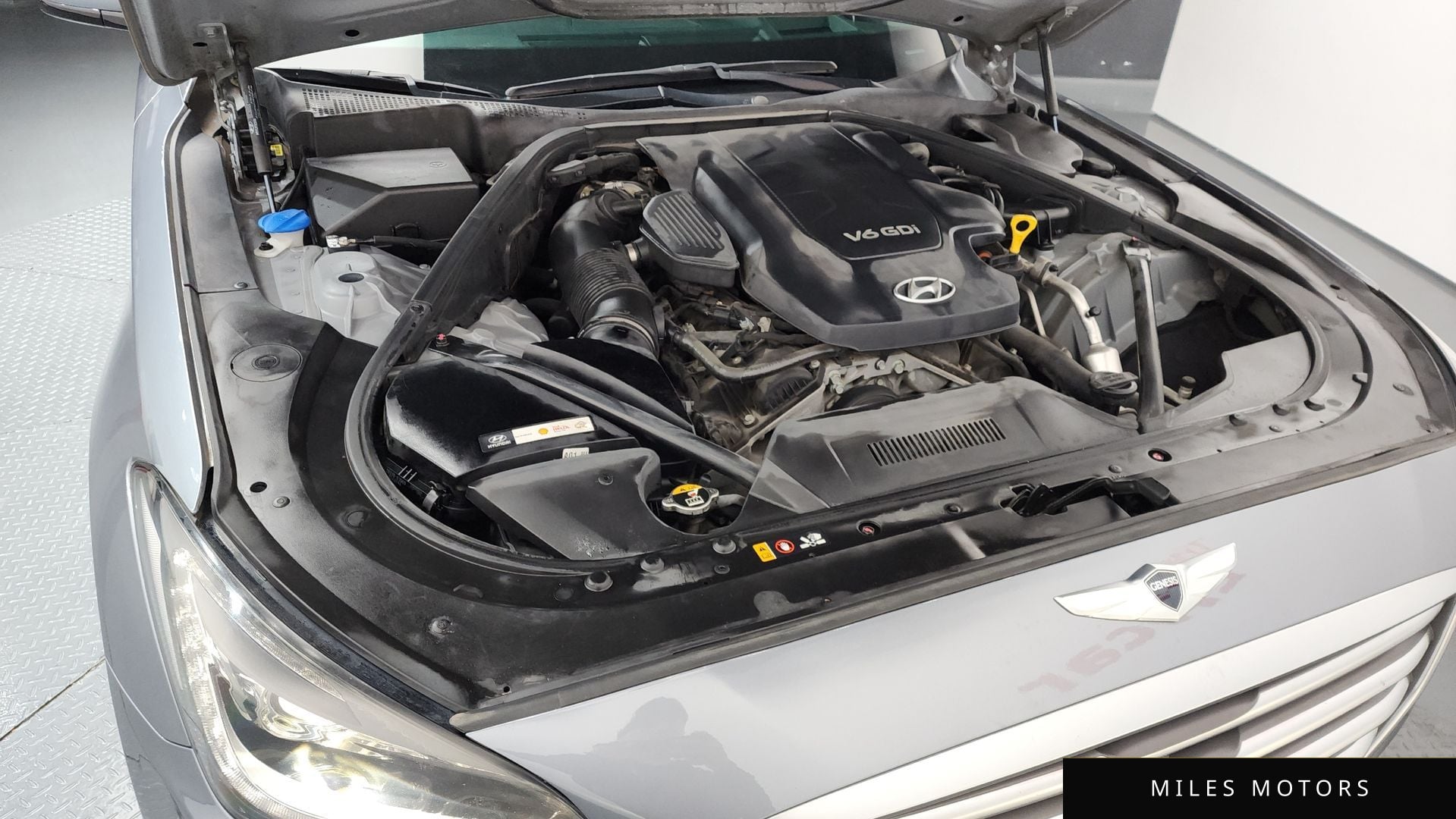 Hyundai Genesis 2015 — миниатюра 6