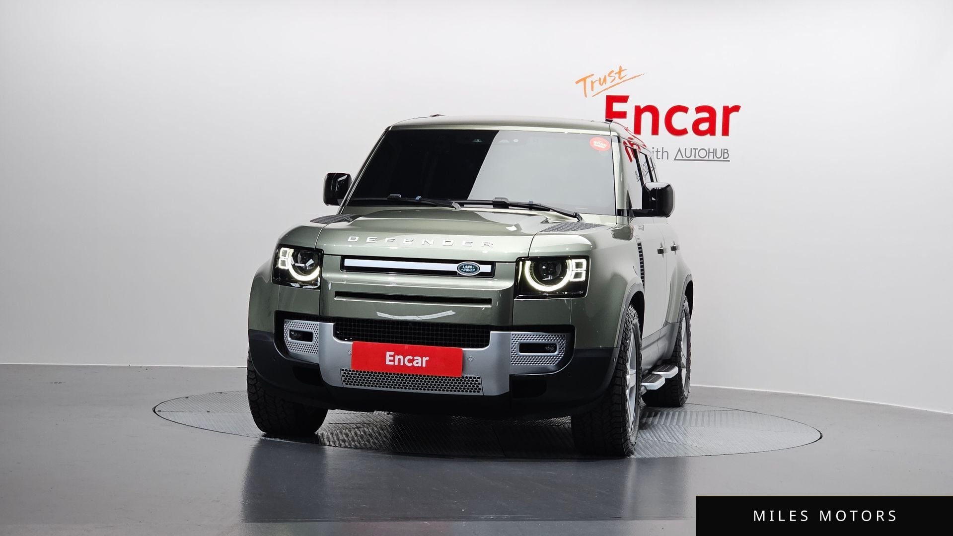 Land Rover Defender 2020 — миниатюра 3